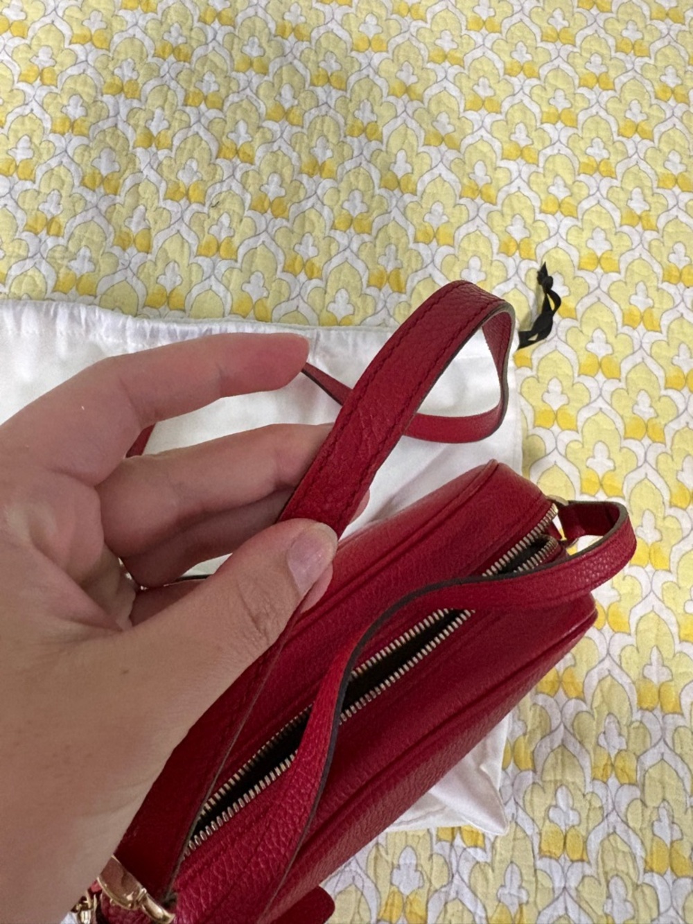 Gucci Red Soho Disco Embossed GG Leather Crossbody with Tassel - Picture 9 of 16